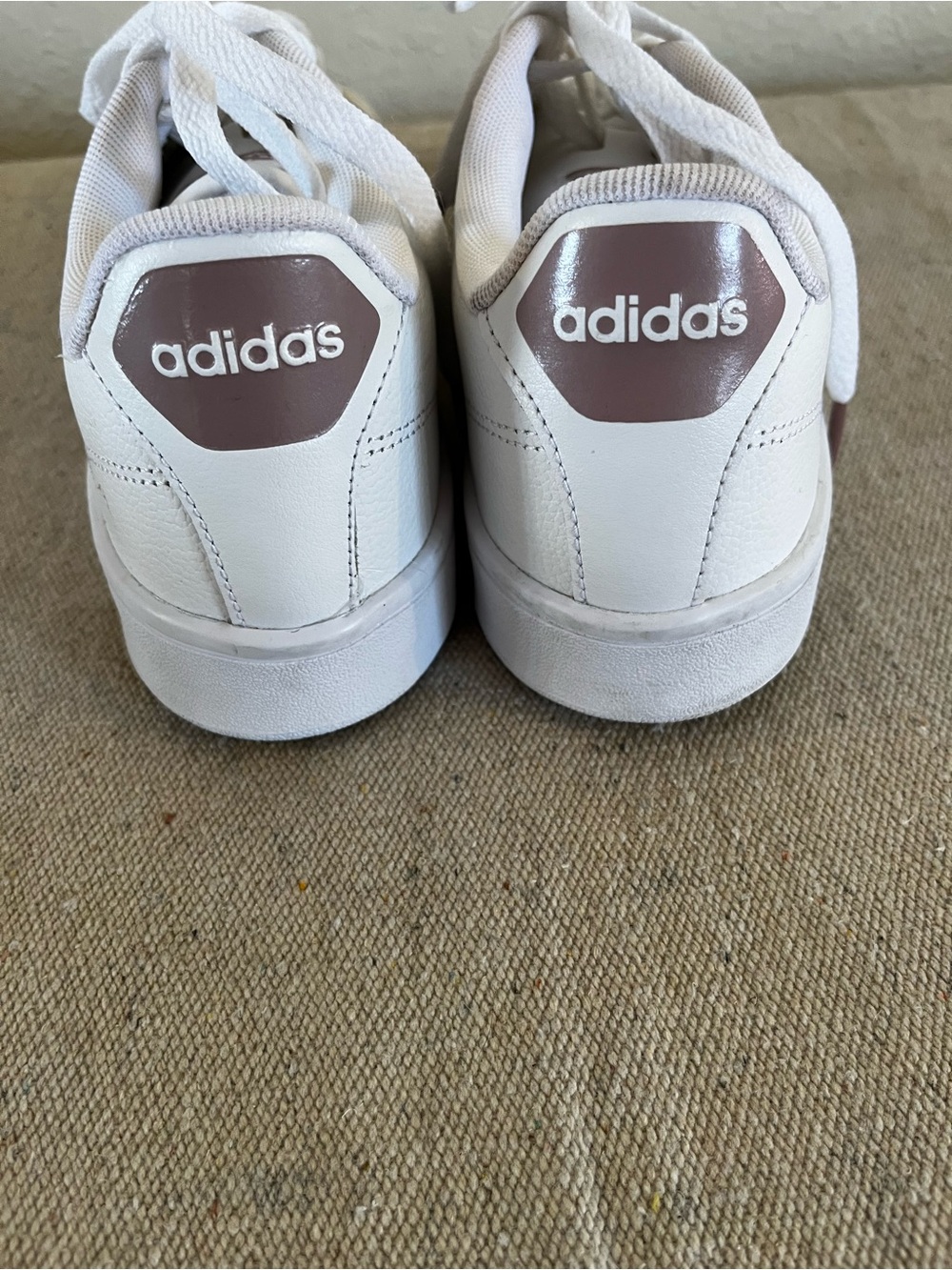 Adidas Woman's Gold Cloudform Grand Court Sneakers Sz 9 - Picture 7 of 9